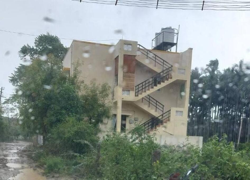 Shi'S Shambhavi Homestay -On The Way To Isha, Maruthamalai Coimbatore Exterior photo